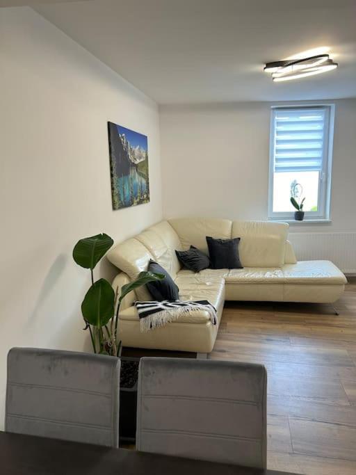 Ferienwohnung Eisfelder Auszeit Exterior foto